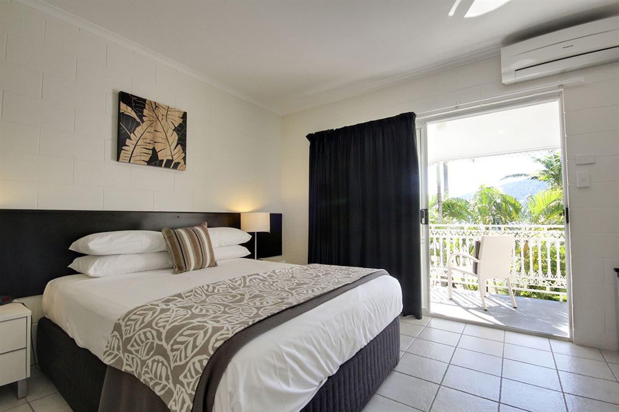 شاطئ إيرلي Colonial Palms Motor Inn المظهر الخارجي الصورة