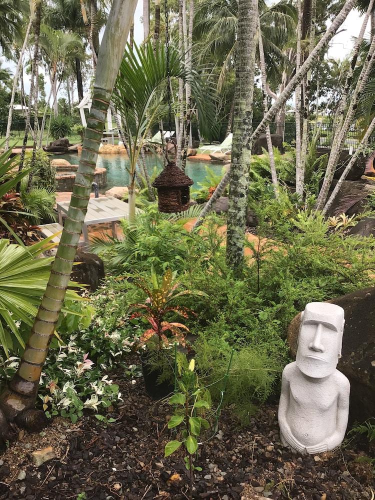 شاطئ إيرلي Colonial Palms Motor Inn المظهر الخارجي الصورة